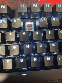 Predám málo používanú klávesnicu - 3