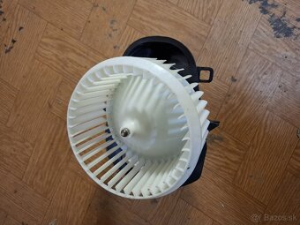 Ventilator kúrenia novy.touareg,cayenne 7PO 820 021 D - 3