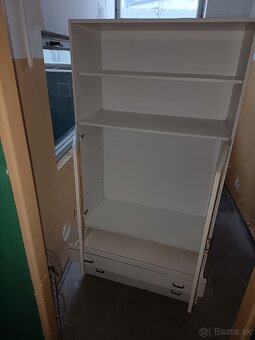 Skriňa presklena sekretár - 3