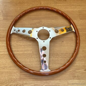 Dobovy dreveny volant Personal - 3