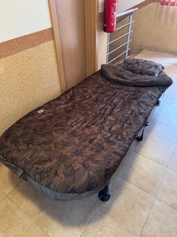 FOX Lehátko so spacákom R2 Camo Bedchair Standard - 3