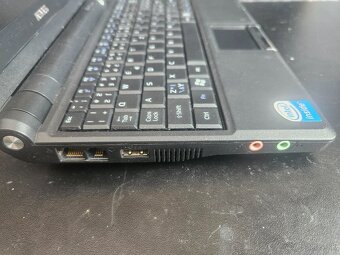Predám Netbook Asus EEE Pc 4G - 3