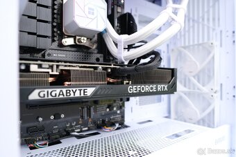 Herný PC, Ryzen 9 7950X, RTX 5070, 48GB RAM, SSD, 24m - 3