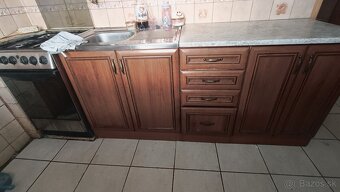 Kuchynská linka - 3