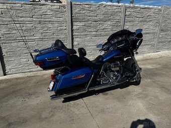 Harley davidson FLHTKSE CVO - 3