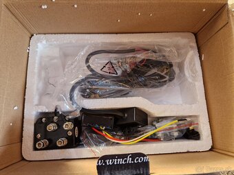 Elektrický navijak 12V - 3