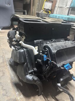 Audi a6c6 box klimatizacie/kúrenia - 3