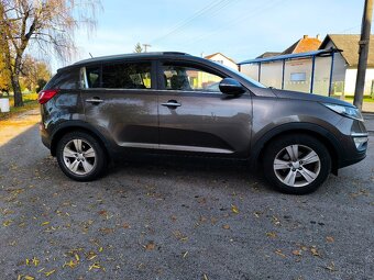 KIA SPORTAGE 1,7 CRDi 85 KW - 3