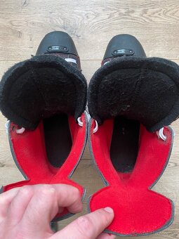 Hokejové korčule - 3