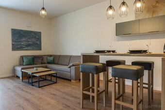 RODINNÝ DOM v rádovej zástavbe - projekt Pod Ráblom Dvorníky - 3