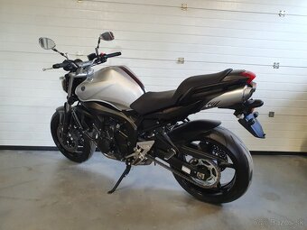 YAMAHA FZ6-NGH S2 - 3
