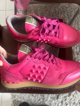 Luxusne tenisky valentino garavani 40 - 3