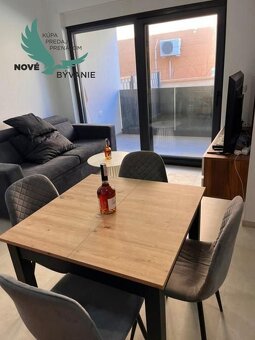 Novostavba apartmánu so záhradou len 200m od mora v Chorváts - 3