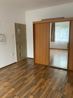 Dvojizbový byt (55 m2) s balkónom na Mieri - 3