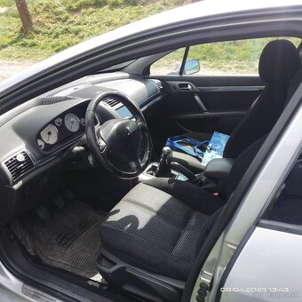 Peugeot 407 - 3