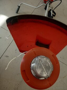Krovinorez Oleo-Mac 725 T Ergo - 3