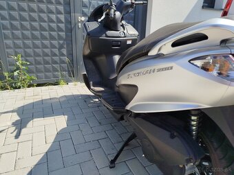 Suzuki Burgman 200 2021 ABS - 3