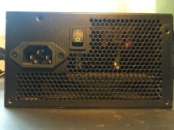 PC Zdroj CORSAIR VS650 75-001837 - 3