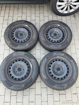 PIRELLI POWERGY WINTER 195/65/15 - 3