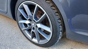 5x112 R18 GEMINI Grau OCTAVIA RS3 - 3