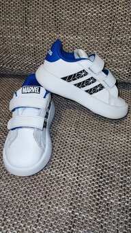 Adidas č.26 - 3