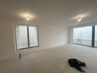 Prenajmem striekacie zariadenie WAGNER 275 M - 3