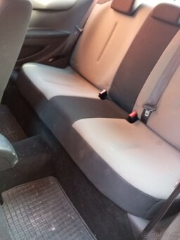 Rozpredám Citroën C4 1.4k KFU coupé - 3