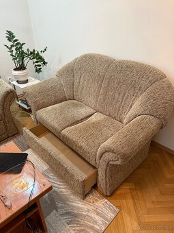 Darujem sedačku 3+2 - 3