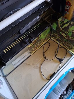 Akvárium  60L s osvetlením - 3