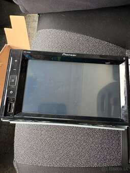 pioneer DMH -A240BT - 3