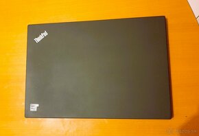 zachovalý pracovný Lenovo ThinkPad T490 8GB/512GB SSD - 3