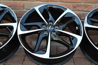 5x114,3 R17 Hlinikove disky Original Lexus CT - 3