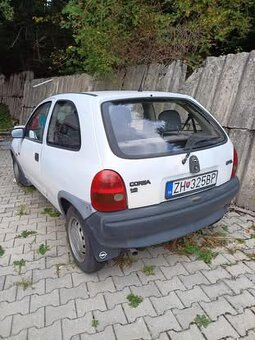 Predam Opel corsa 1.2benzin - 3