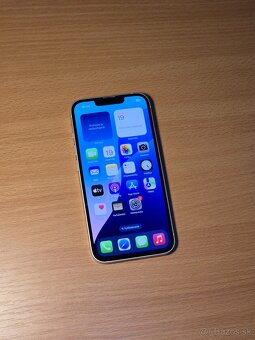 Apple iPhone 13 - 128GB - 3