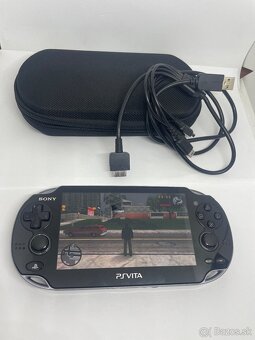 PS Vita Wi-Fi (PCH-1004) OLED -16GB - 3