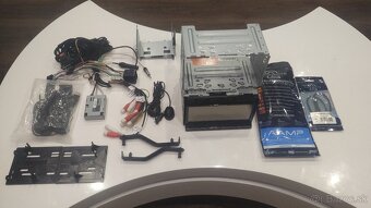 Predám autorádio značky Pioneer 400€ - 3
