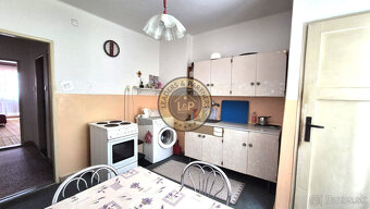 Na predaj 2iz. byt s loggiou v centre mesta Senica - 3