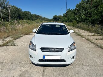 Kia Ceed - 3
