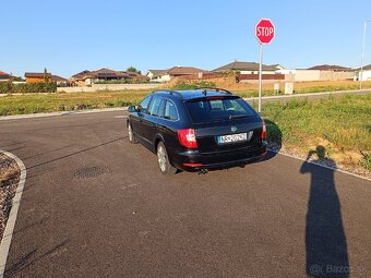 Škoda Superb combi 2.0 DSG - 3