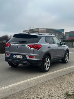 Ssangyong Korando - 3