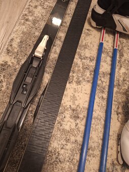 Predám lyžiarky set bežky. - 3