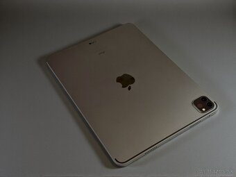 Predám iPad Pro M1 256GB - 3