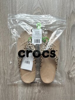 Žabky Crocs Women Leopard Print Flip W6, 36-37 - 3