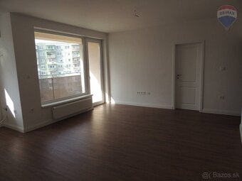 NA PREDAJ: 2 izbový byt, 56m2, novostavba, balkón, Dunajská - 3