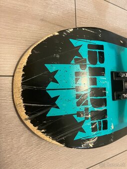 predám kvalitne vyskladaný skateboard - 3
