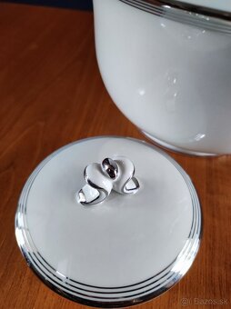 Porcelánový cajník - 3