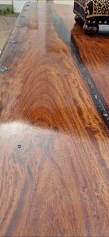 Starý masívny stôl - 3