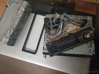 Autorádio SONY(Japan) X-plode, 50Wx4, MP3, ... - 3