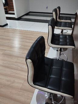 Predám 4 Barové stoličky. - 3