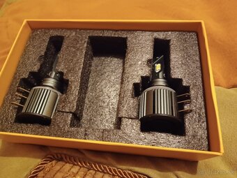 Predám led žiarovky H 15 12 Volt Canbus - 3